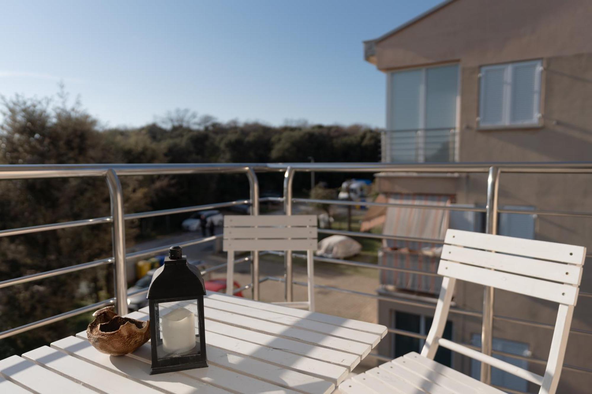 Two-Bedroom Apartment Niki Near Rovinj Bagian luar foto